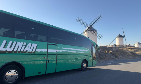 Autobuses Lunian viaje
